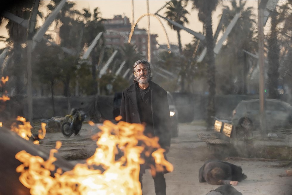 Bird Box Barcelona (2023)