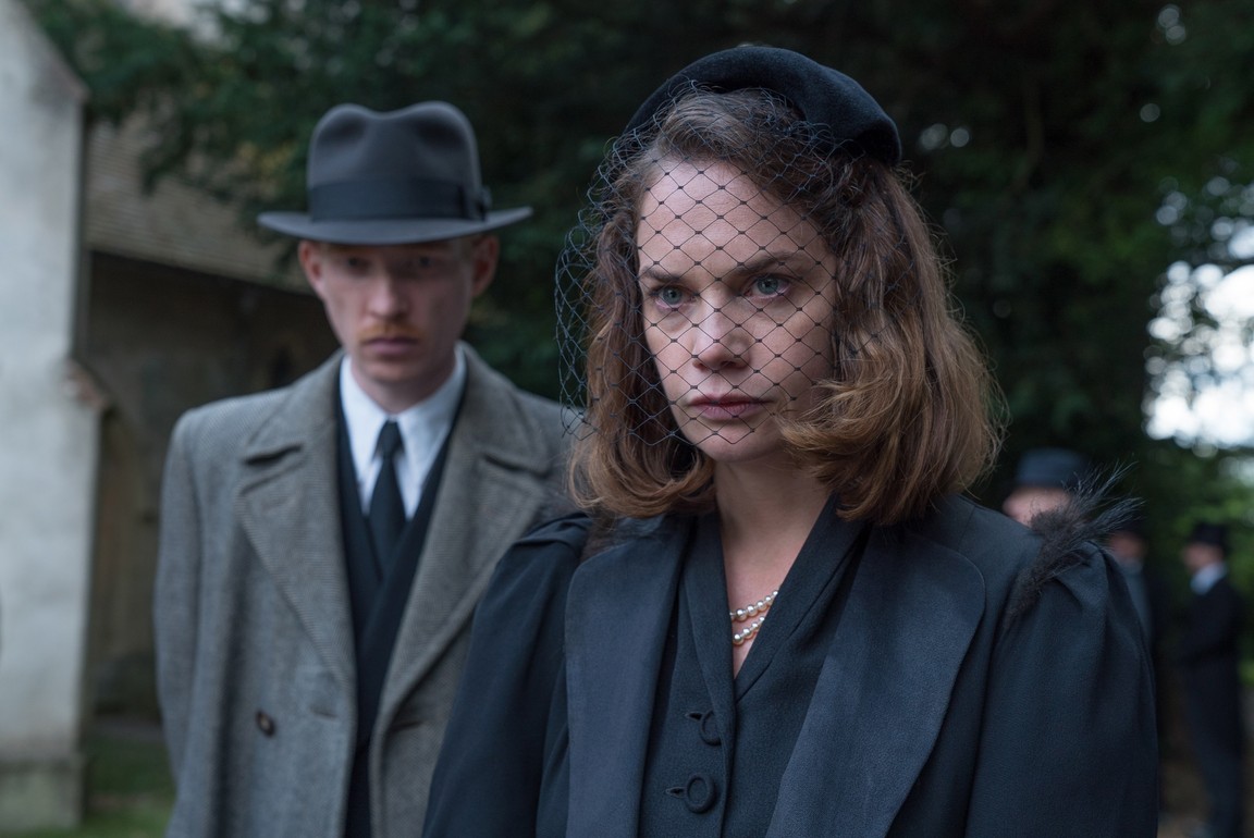 The Little Stranger (2018)