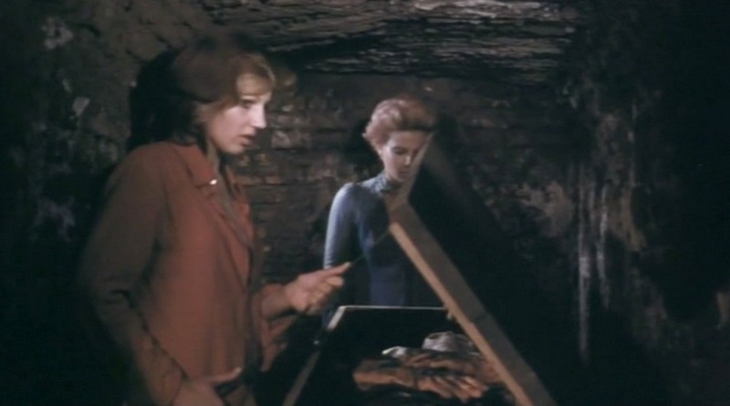 Mania (1974)