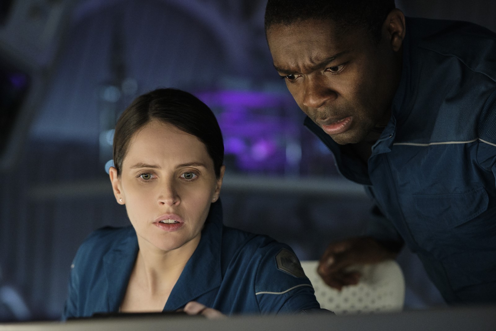 Minuit Dans L'Univers (2020)