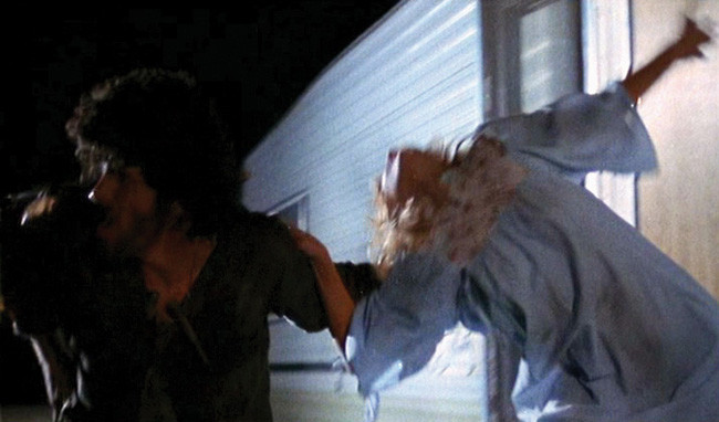 La Colline à Des Yeux (1977)