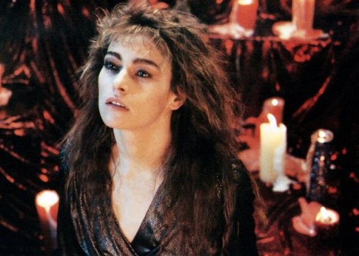 The Kiss (1988)