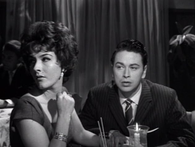 Superman Contre les Femmes Vampires (1962) 