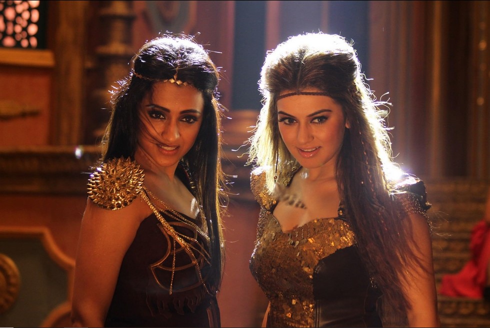 Aranmanai 2 (2016)