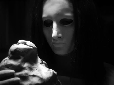La Filles Aux Deux Visages (2016)