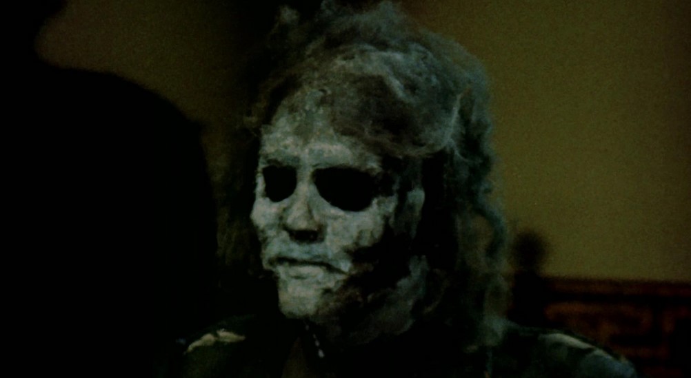 Le Manoir Aux Sept Cadavres (1974)
