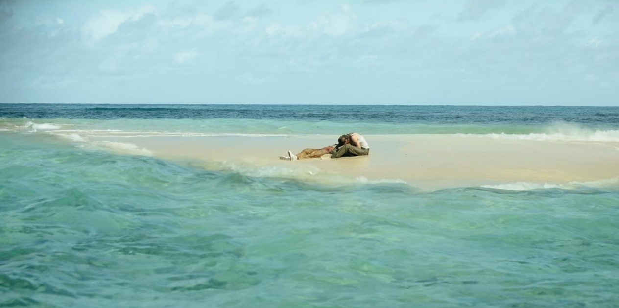 Horizon Line (2020)
