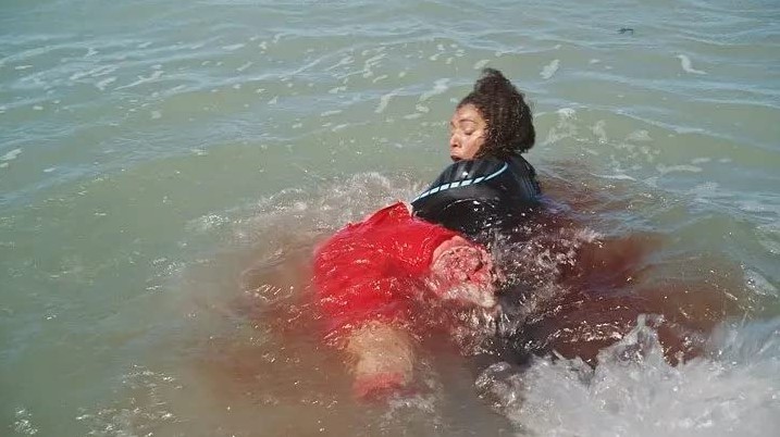L'Attaque Du Requin À 6 Têtes (2018)