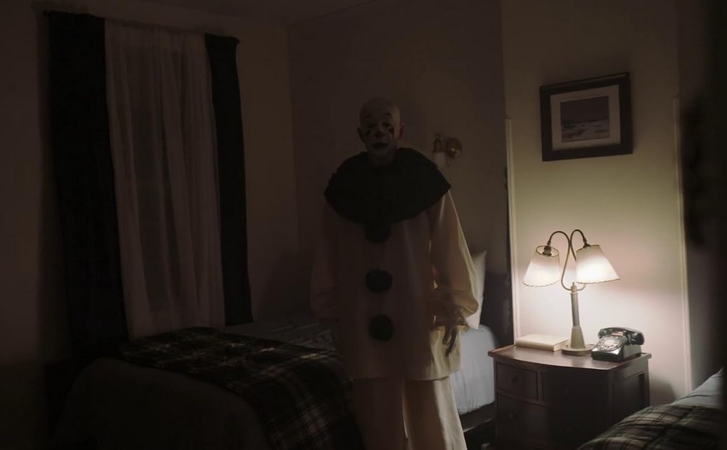 Hell House LLC Origins - The Carmichael Manor (2023) 
