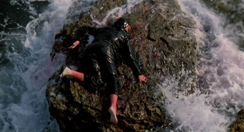 Dark Waters de Mariano Baino - 1994 / Epouvante - Horreur