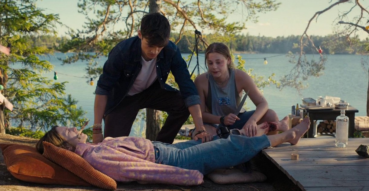 Feed (2022)