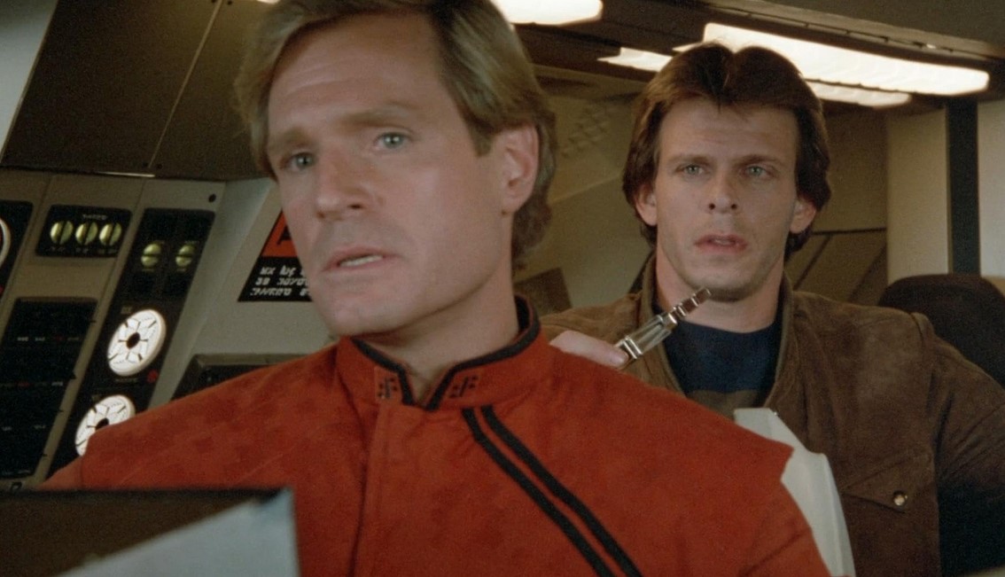 V : Les Visiteurs - Saison 1 