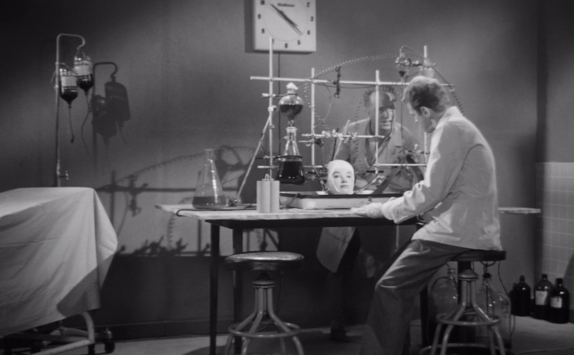 Le Cerveau Qui Ne Voulait Pas Mourir (1962)  