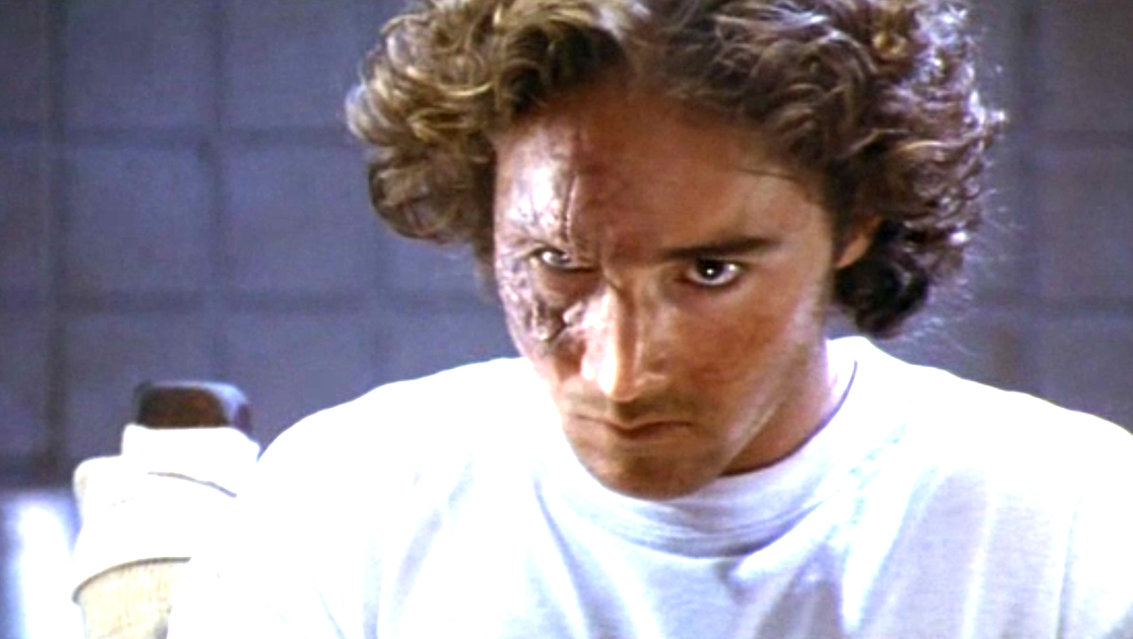 Ugly (1997) 