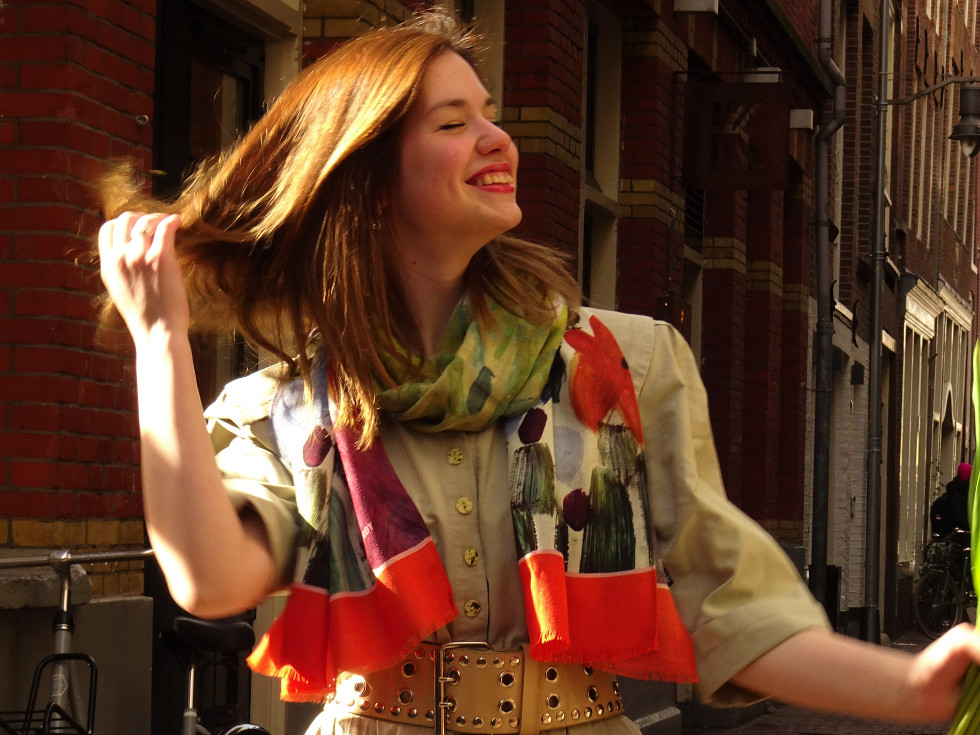 Light Shawl with colorful design made of Wool and Silk