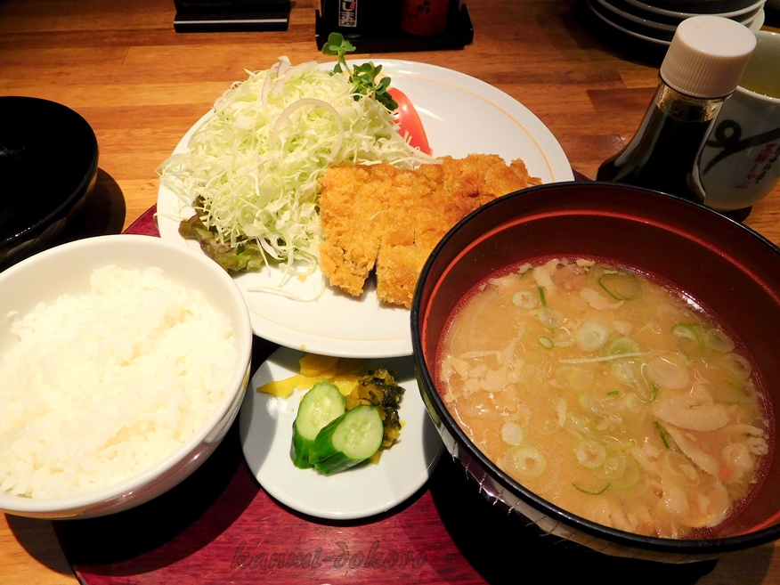 協議大会前の黒豚とんかつ定食