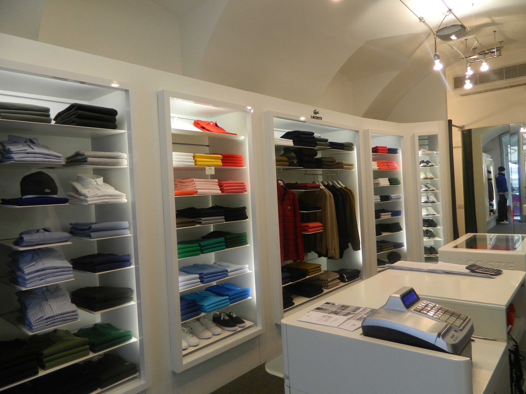 Lacoste iseo clearance