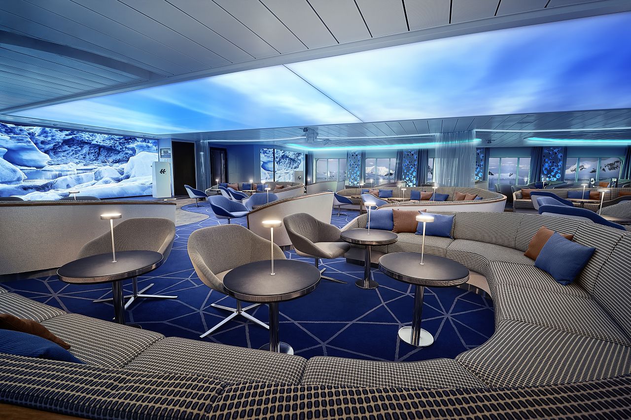 HANSEATIC nature & inspiration Hanseatrium © Hapag-Lloyd Cruises