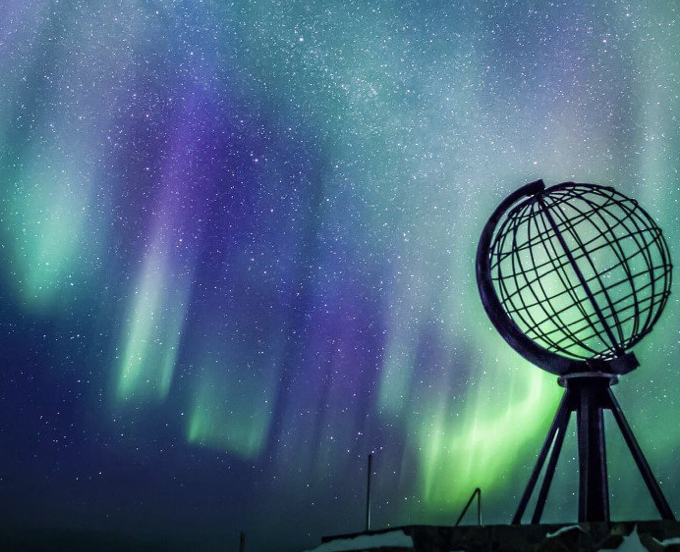 © Hurtigruten
