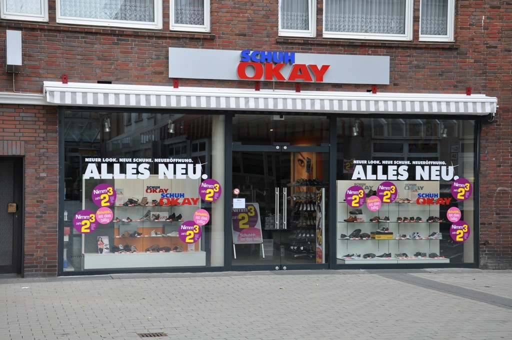 NACHHER Ladenlkal mit Schaufenster und Ganzglas Eingangstüranlage
