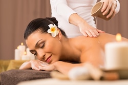 massage relaxant, bien-être, pierres chaudes
