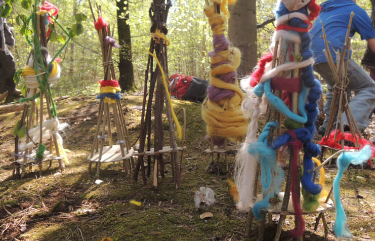 Künstlerisches Gestalten im Waldkindergarten