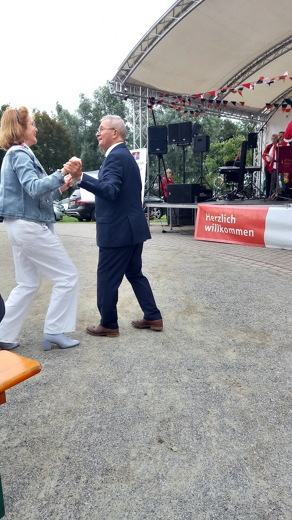 Tanzeinlage Heike Dougles und Diethelm Sempell