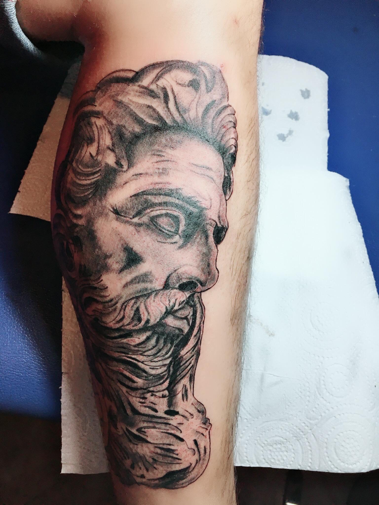 Tattoo realista Zeus 