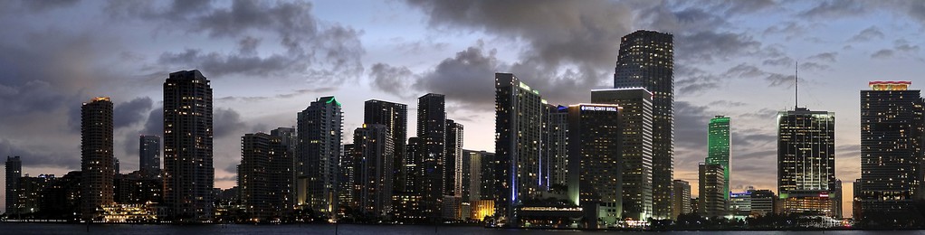 Skyline by Night - Miami 2012 by Ralf Mayer