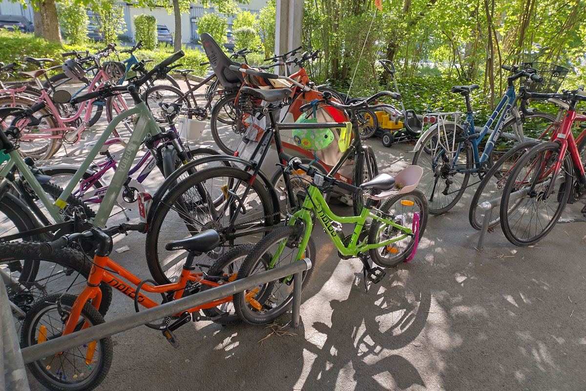 Veloabstellplätze
