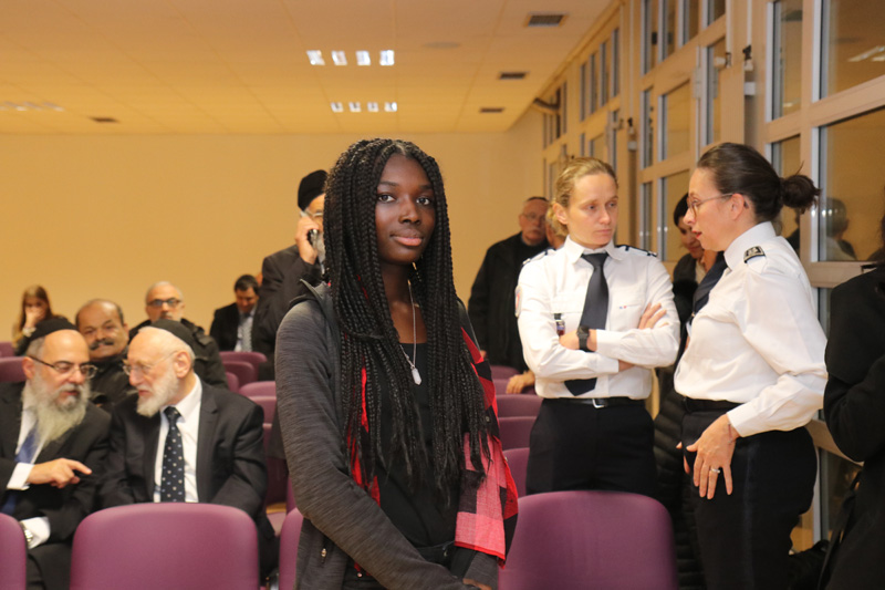 Le Commissaire de police du 19ème, élève collège Brassens et le grand rabbin de Paris