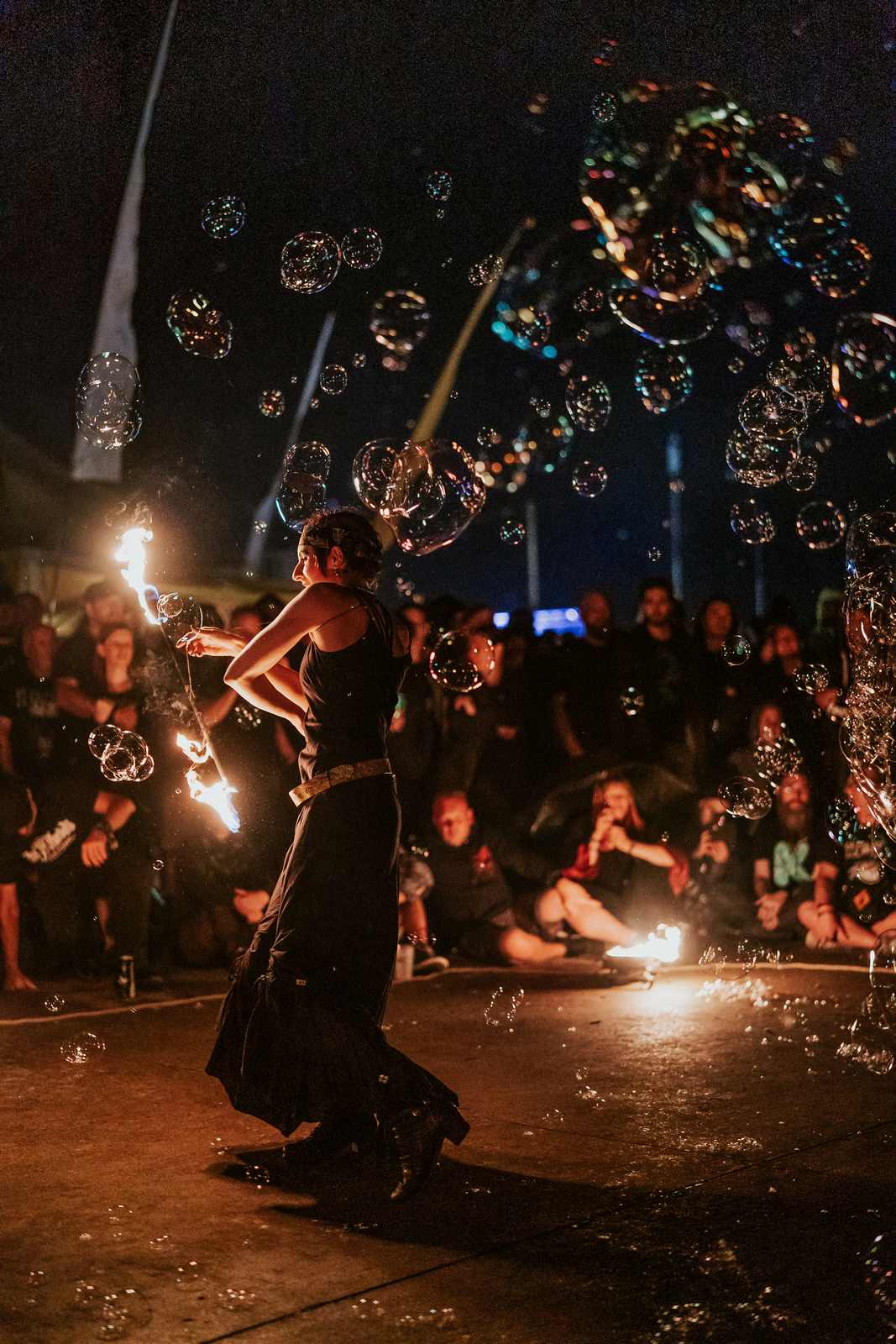 Feuershow mit Seifenblasen in Hildesheim, M'era Luna Festival 2019, Foto: Robin Schmiedebach