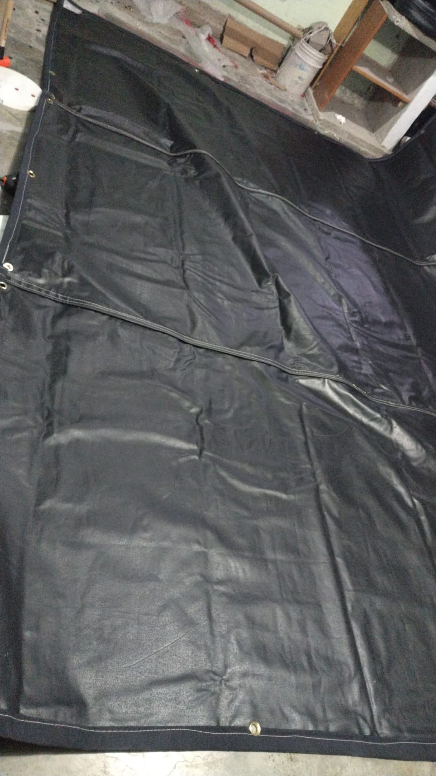 Lona para tapar mezcla caliente de un camión de volteo - 5574124237