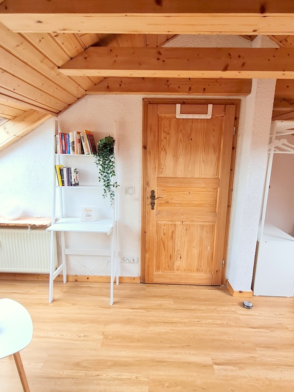 Detailansicht Wohnbereich Apartment Chagall Mainz