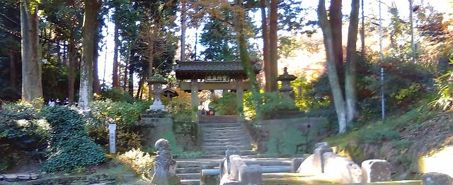 朝の鎌倉、浄智寺