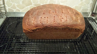 Paderborner Brot gebacken im Pampered Chef Zauberkaste