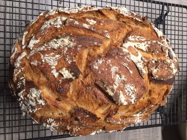 Buttermilchstullenbrot aus dem Ofenmeister von Pampered Chef® Martina Ziehl mit Pampered Chef prästentiert dir das Buttermilch-Stullen-Brot aus dem Ofenmeister von Pampered Chef®. Ein leckeres Steinbackofenbrot aus dem Ofenmeister.