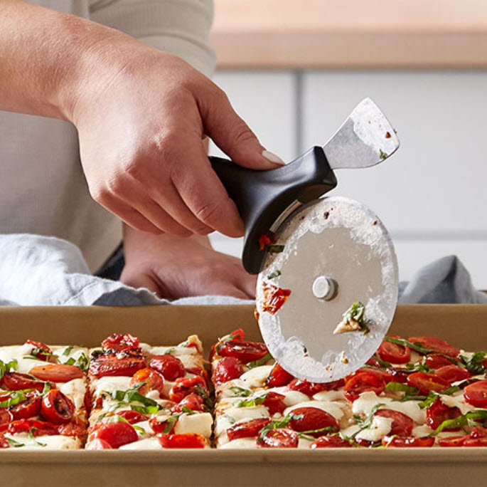 #pizzaschneider-pamperedchef #pizza-schneiden-Pizzarad #pamperedchef #Pizzaschneider-onlineshop #martina_ziehl