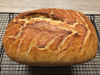 Hier siehst du ein Mischbrot aus dem Schwabenländle :) Gebacken im Ofenmeister von Pampered Chef®