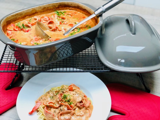 Super lecker und schnell zubereitet im Ofenmeister von Pampered Chef® - Metaxa Topf aus dem Ofenmeister von Pampered Chef®