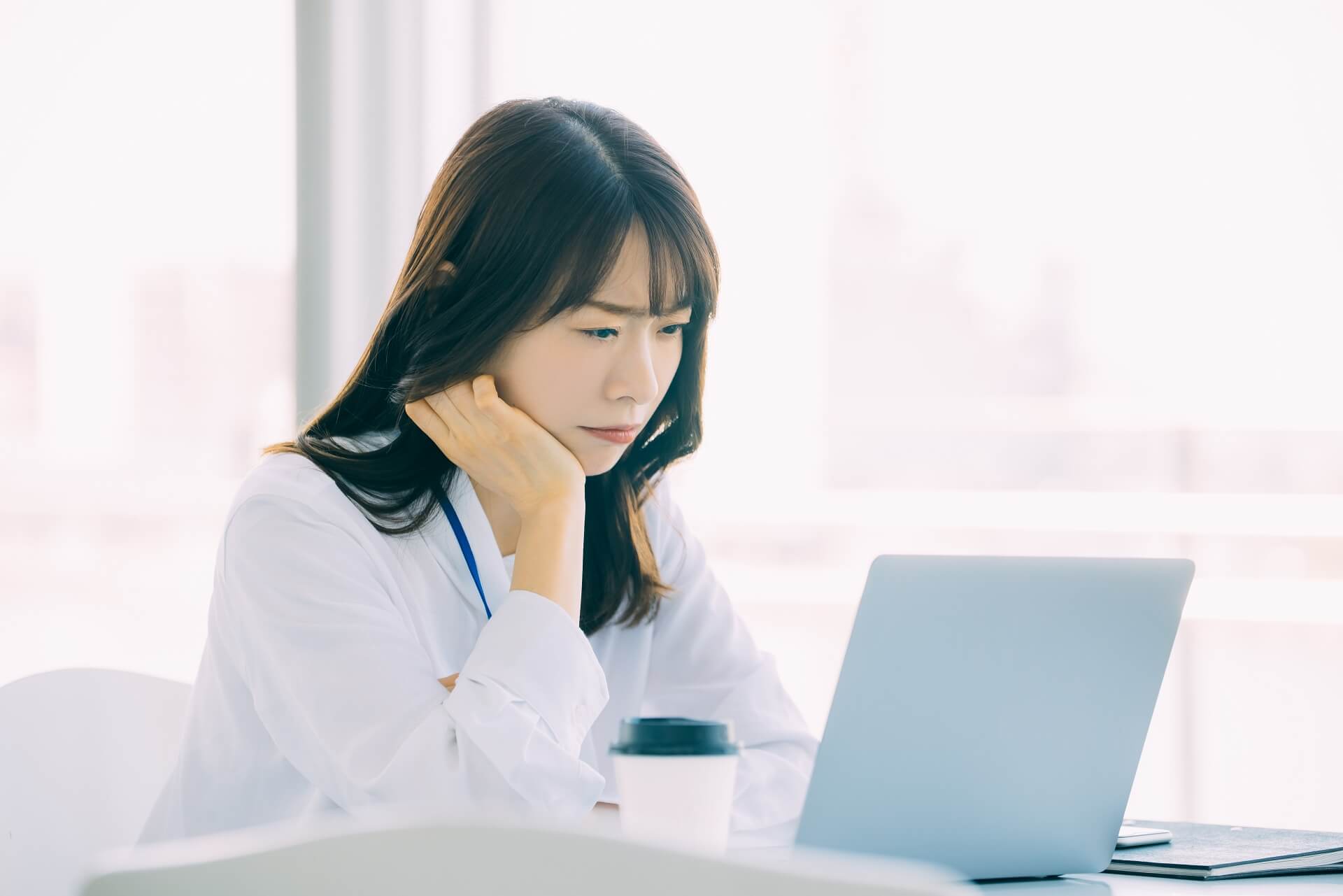 ご感想『人と仲良くなることを避けていた私が、転職時に自らLINEを聞き会いに行けた』