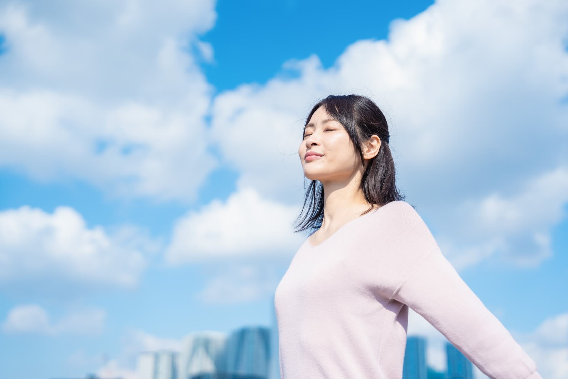 がんばりすぎなアナタへ贈る「靴を履かない日」のススメ