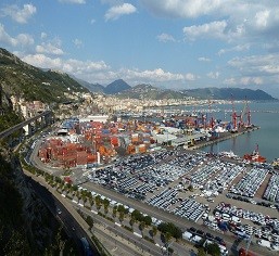 Porto di Salerno oggi © De Maio Agostino