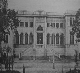 Casa del Combattente anni 30' (© http://www.salerno1943.it)