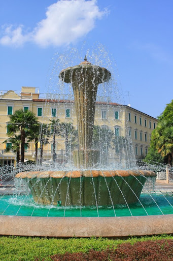 Fontana piazza Repubblica, Abano