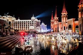 Land of Legends Night Show