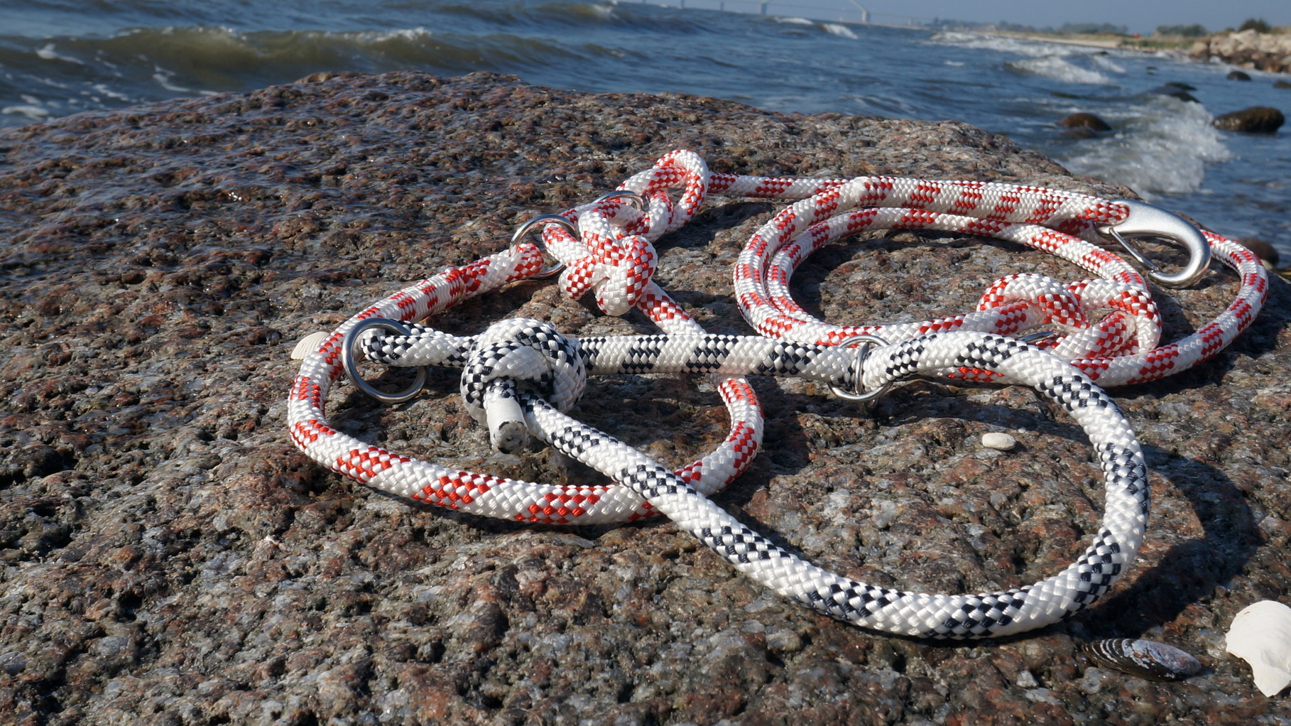 Retriever-Leine, Top-Line Tauwerk, 10 mm, rot-weiß / Freestyle-Halsung, 10 mm, marine-weiß