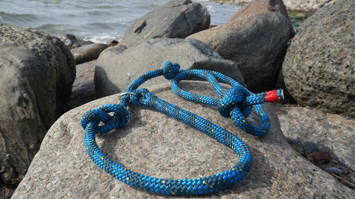 Agilityleine, 1,10 m - inklusive der Halsung (High-Line Multicolor 10 mm), stahlblau-marine, geknotete Handschlaufe