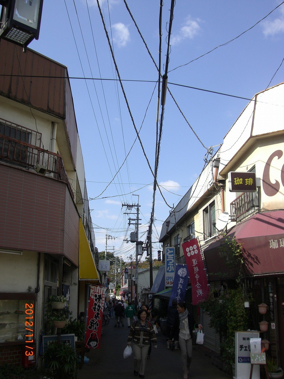 02_道明寺商店街　沢山のお店が並ぶ商店街