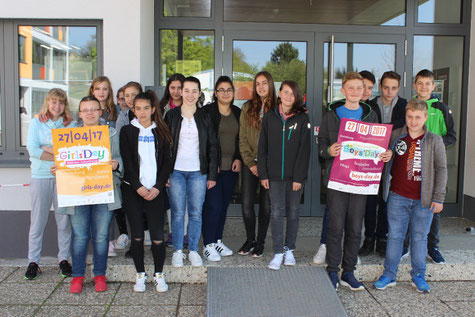 Die Teilnehmer am Boys'-Day und Girls'-Day